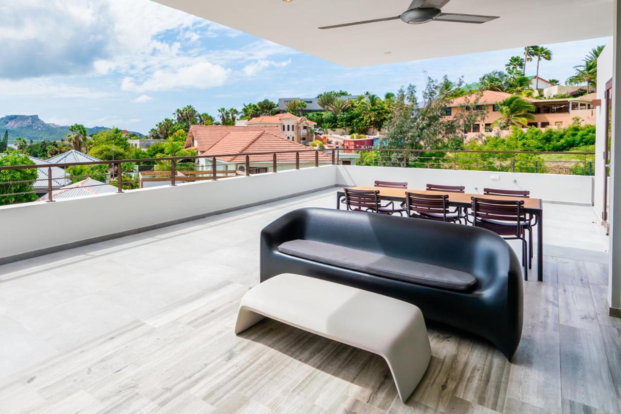 Jan Sofat Lux Resort 빌렘스타트 외부 사진